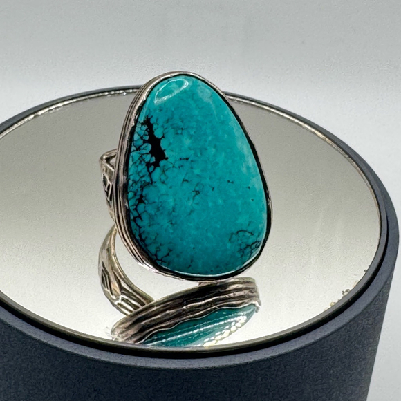 Unbranded Jewelry - Silpada Sterling Silver and Turquoise Tumbled Turquoise Ring size 7